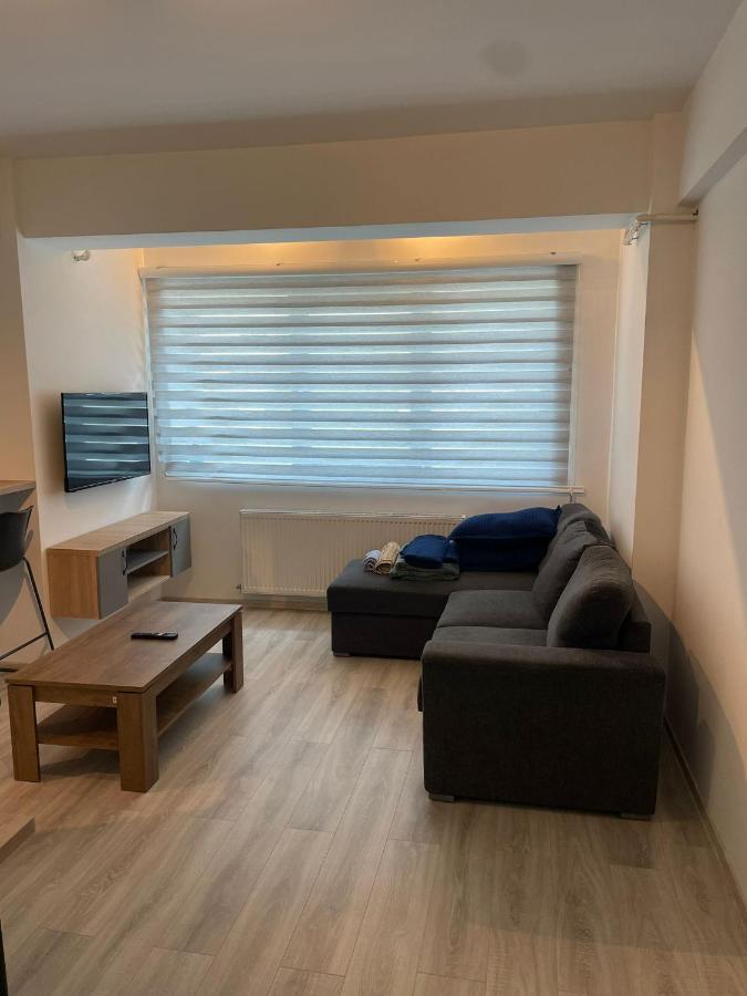 Ella Wings Apartahotel Drobeta Turnu Severin Exterior foto